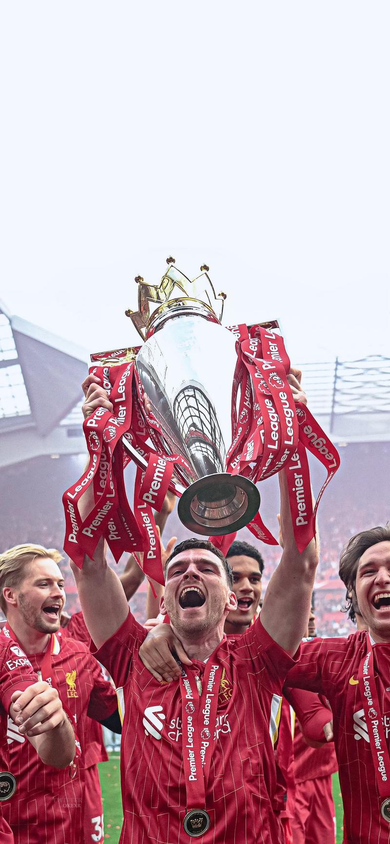 尤文客战克雷莫内塞大名单：凯夫伦-图拉姆回归（尤文出征克雷莫内塞大名单公布：凯夫伦-图拉姆复出）