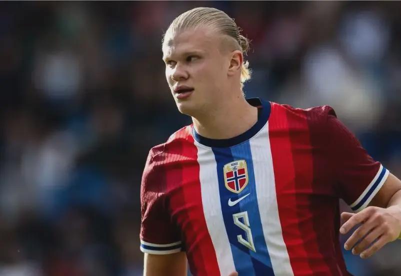 姆巴佩梅开二度，追近C罗的年度进球纪录