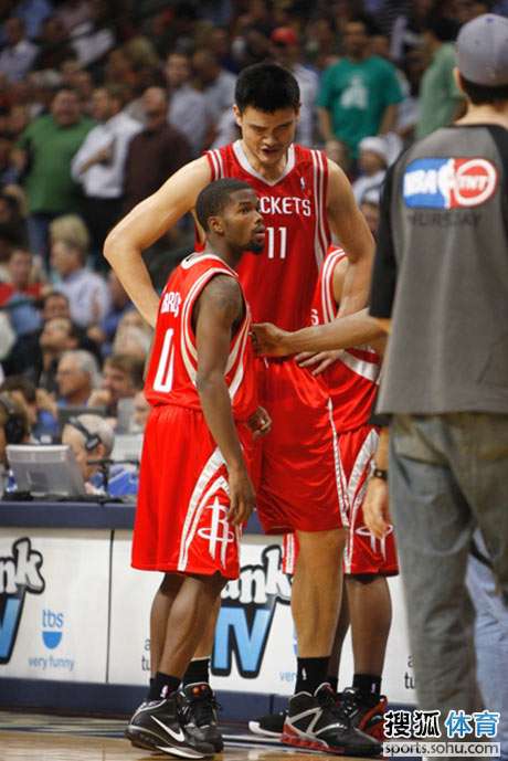 米亚托维奇：皇马应如待C罗般给姆巴佩喂球；我们当年不谈裁判（米亚托维奇：皇马应像当年对C罗那样为姆巴佩供球；我们那时不谈裁判）