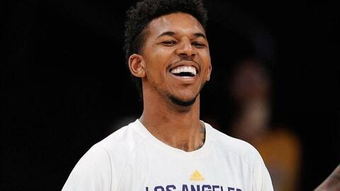 马斯坦托诺：队里最让我不可思议的是贝林；批评让我不断进步（马斯坦托诺：队内最惊艳的是贝林，批评促我持续成长）