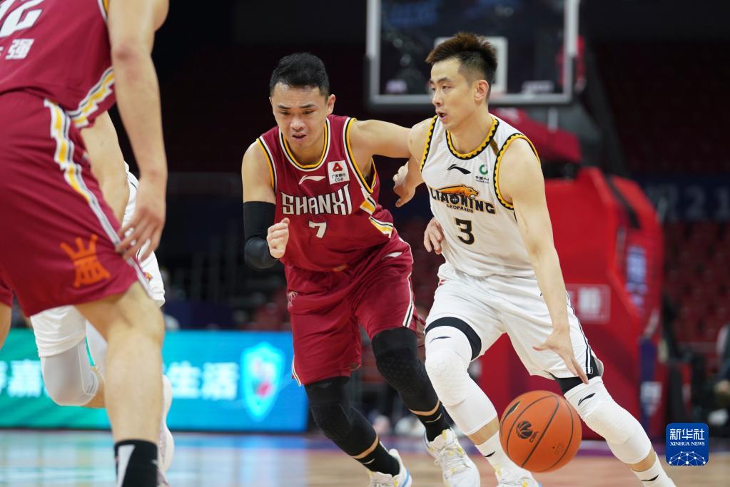 卡瓦哈尔赛后在球员通道嘲讽当值主裁被记录，可能会被处罚（卡瓦哈尔赛后在通道嘲讽主裁被记录，或将面临处罚）