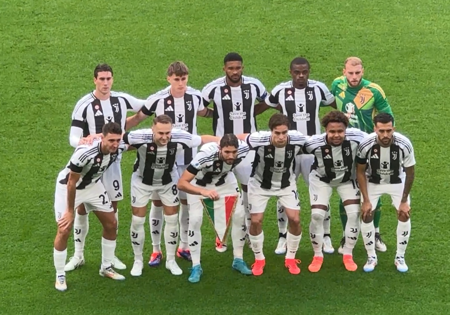 经纪人：国米态度很明确，赛季末再决定德弗赖和阿切尔比未来（经纪人：国米态度明确，德弗赖与阿切尔比去留将待赛季结束后定夺）