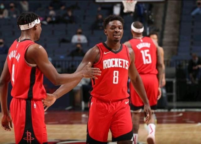 洛博特卡：对阵罗马不会轻松，这是检验我们成长的最佳机会（洛博特卡：与罗马交锋绝非易事，这将是检验我们成长的绝佳时机）