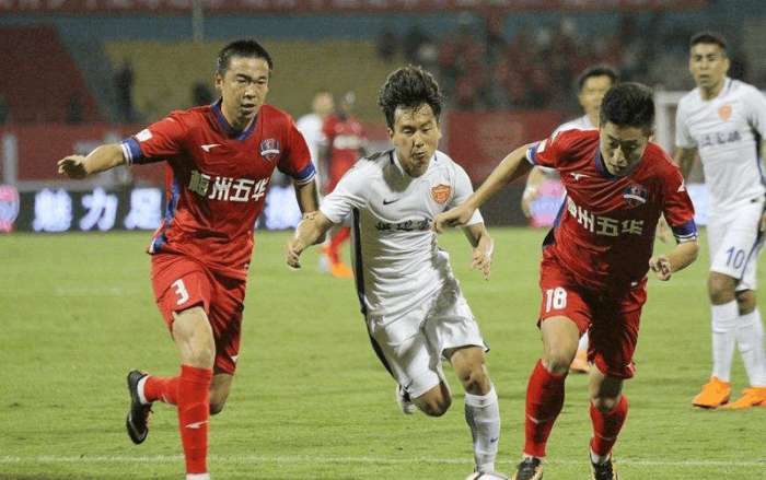 talkSPORT：切尔西将再次在没球衣赞助商的情况下开始新赛季